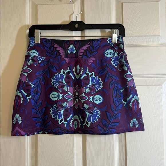 Athleta Dresses & Skirts - Athleta Purple and Blue Floral Mini Athletic Skirt